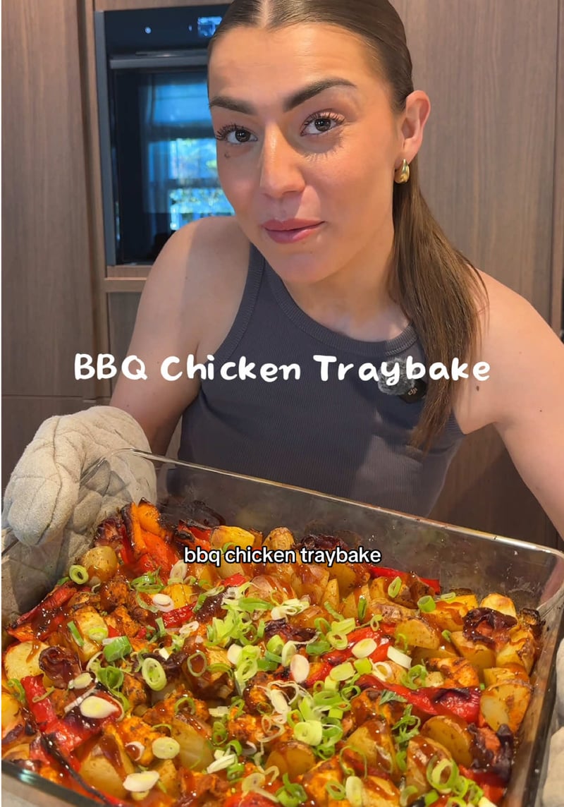 Bbq Kip Traybake Met Krieltjes En Paprika